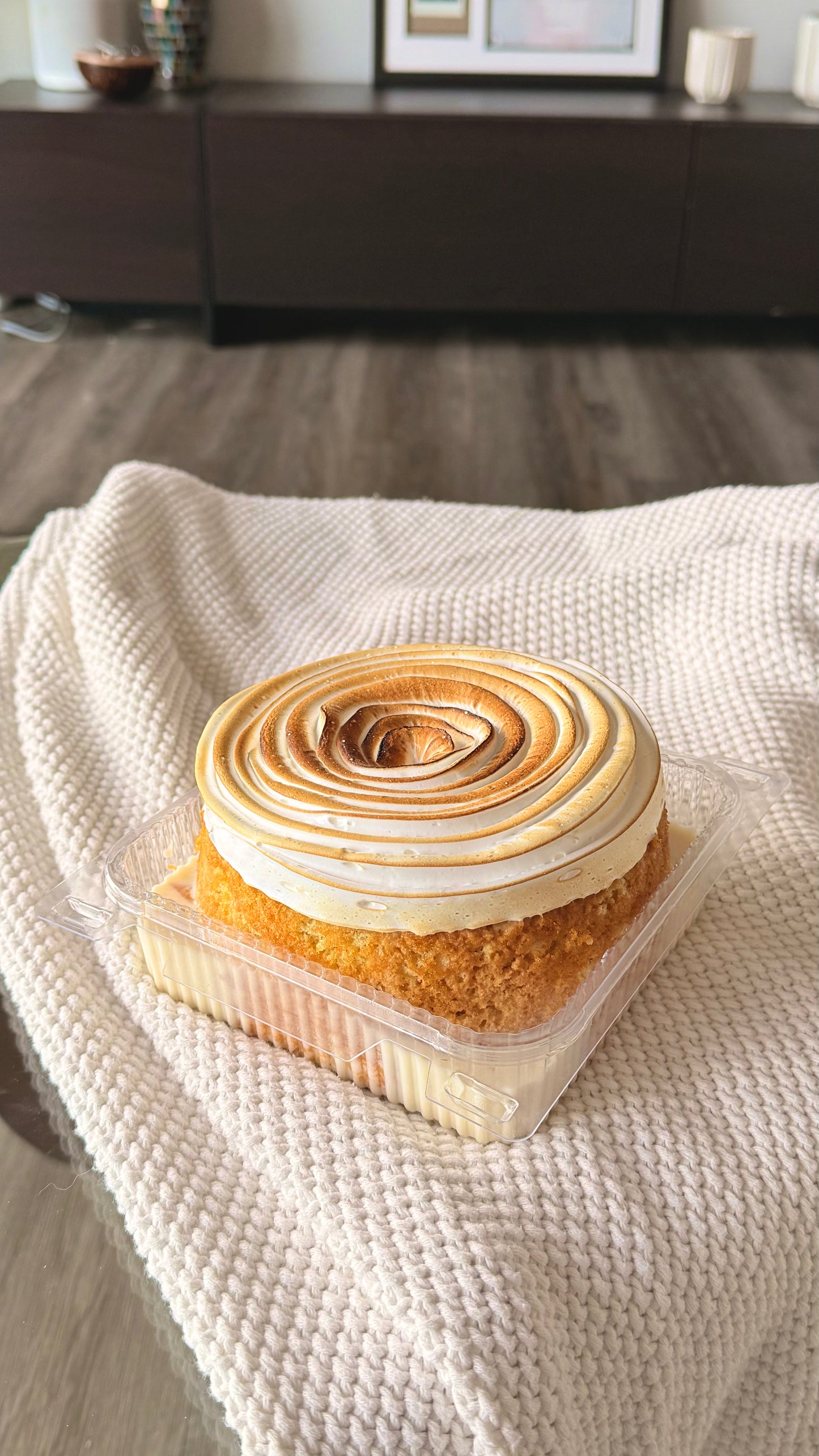 Tres Leches cake 6"