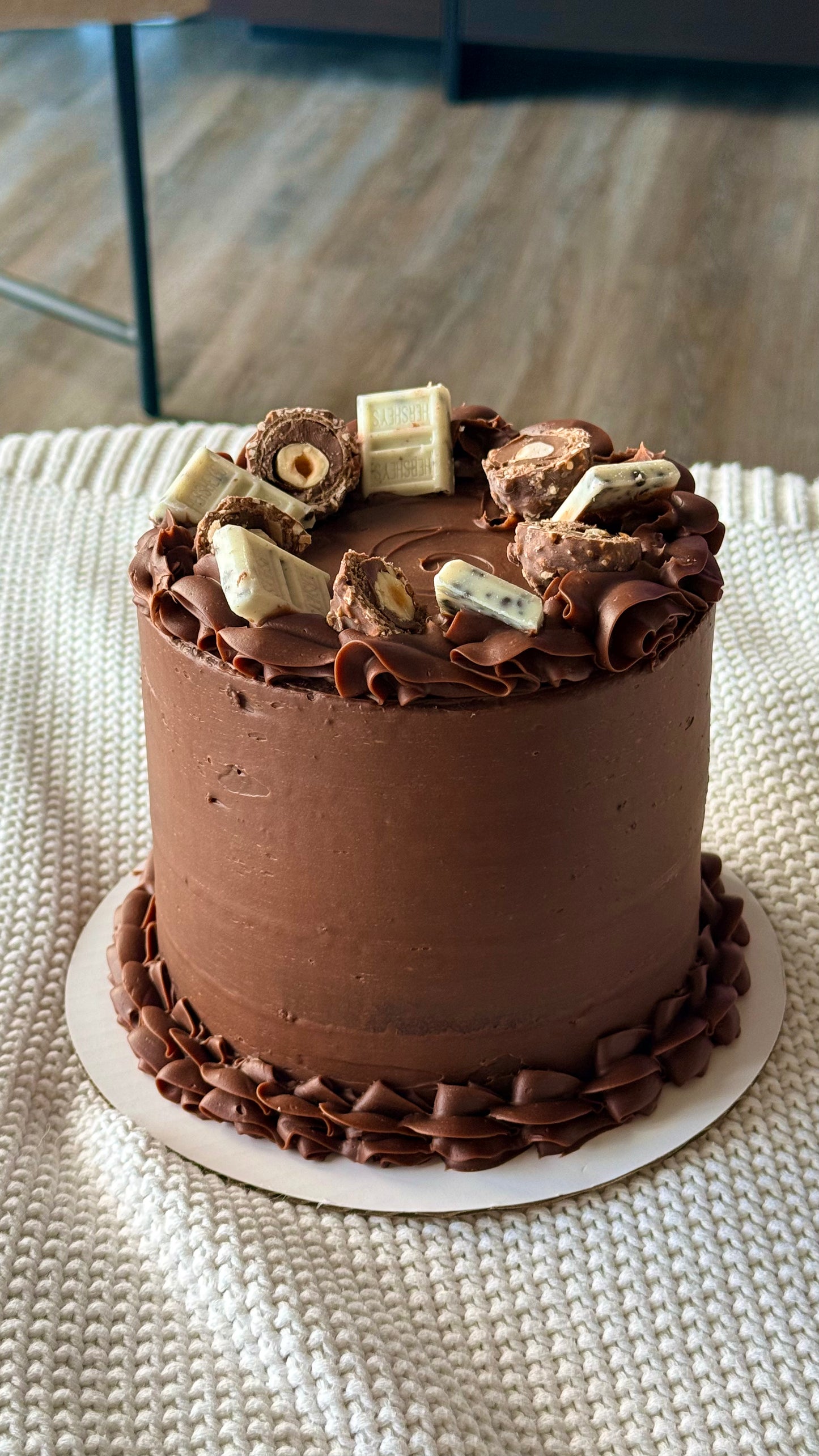 Custom Cakes