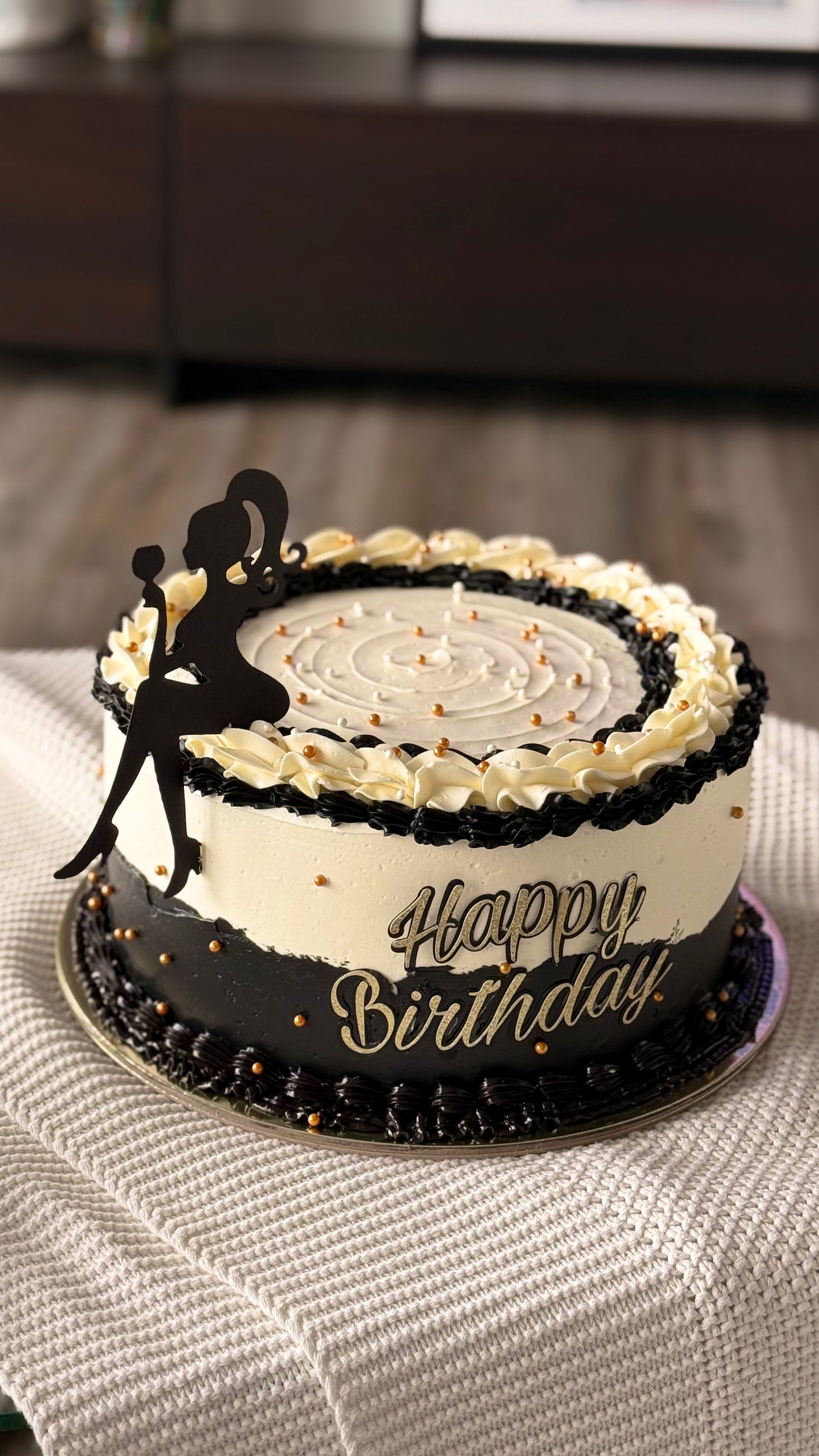 Custom Cakes